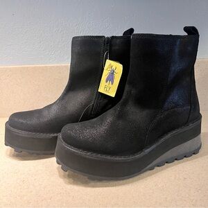 FLY London NWOB Black Glitter Wedge Ankle Booties Sz 38